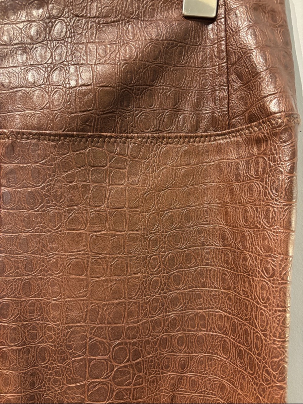 NWOT 7 For All Mankind Faux Leather Croc Embossed Patterned Brown Leggings - Picture 7 of 8